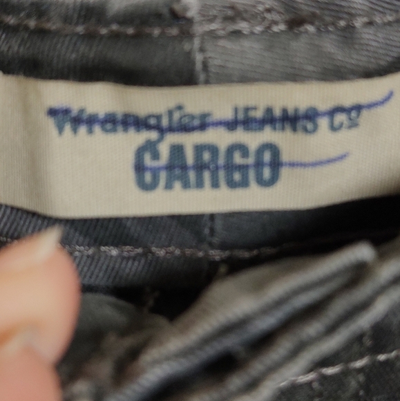 Wrangler Grey Camouflage Cargo Pants - Picture 7 of 10